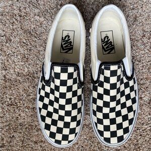 Black and White Womens Platform Checkered Vans!